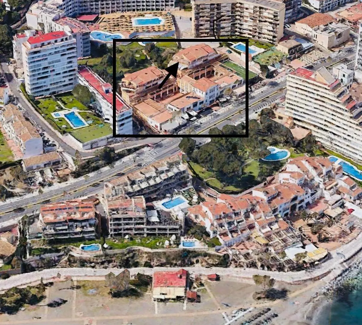 Penthouse Apartment In Benalmadena Costa, Beach - Seaview - Pool - 40M2 Private Terrace - One Bedroom - Sleeping Alcove 0*,